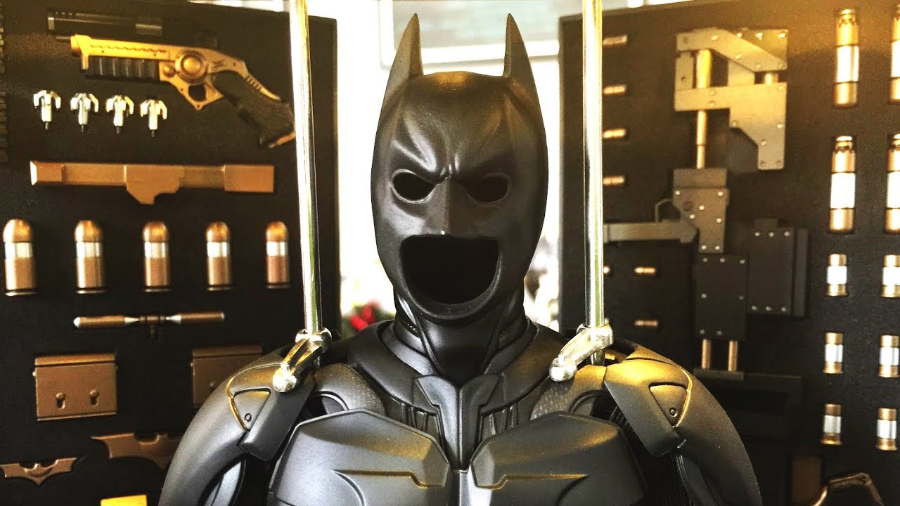 Batman's Gadgets 'The Dark Knight Trilogy' Behind The Scenes [+Subtitles]