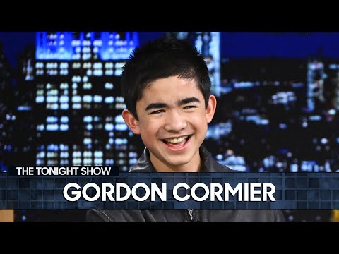 Gordon Cormier Offers to Host Saturday Night Live and Shows Off His Martial Arts Skills (Extended)