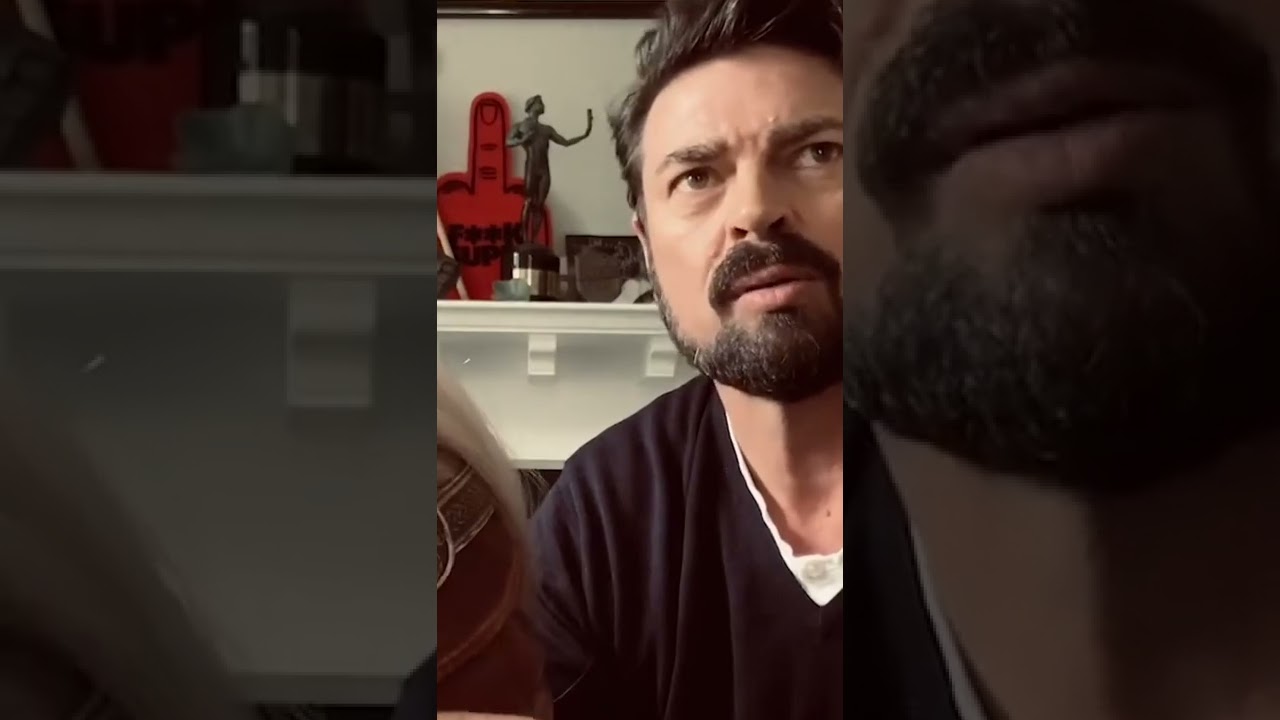 Karl Urban Loves His Helmet From 'The Lord Of The Rings' #TheBoys