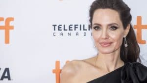 Angelina Jolie In-Talks to Star in ‘The Eternals’, Fans React
