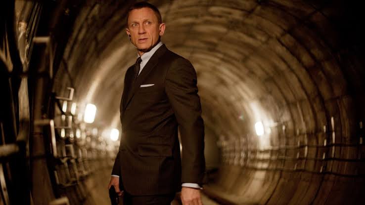 “Bond 25” Suffers Another Disaster On Set As Explosion Injures Crew Member