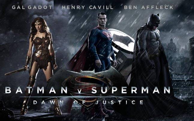 Bruce Campbell Bashes Batman v Superman: Says It Should Have Never Been Made