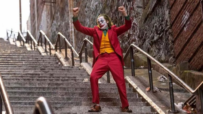 Fight Interrupts Joker Screening in California