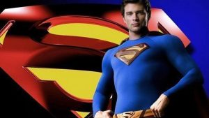 Tom Welling Didn’t Want To Wear The Superman Suit In Crisis On Infinite Earths Crossover