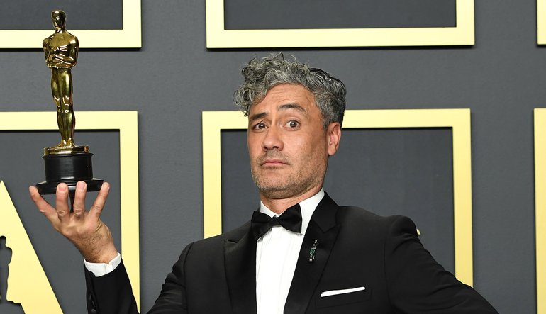 Victory for Thor: Ragnarok director: Taika Waititi