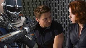 Black Widow Explained Why Hawkeye Was Willing To Sacrifice Himself In Endgame