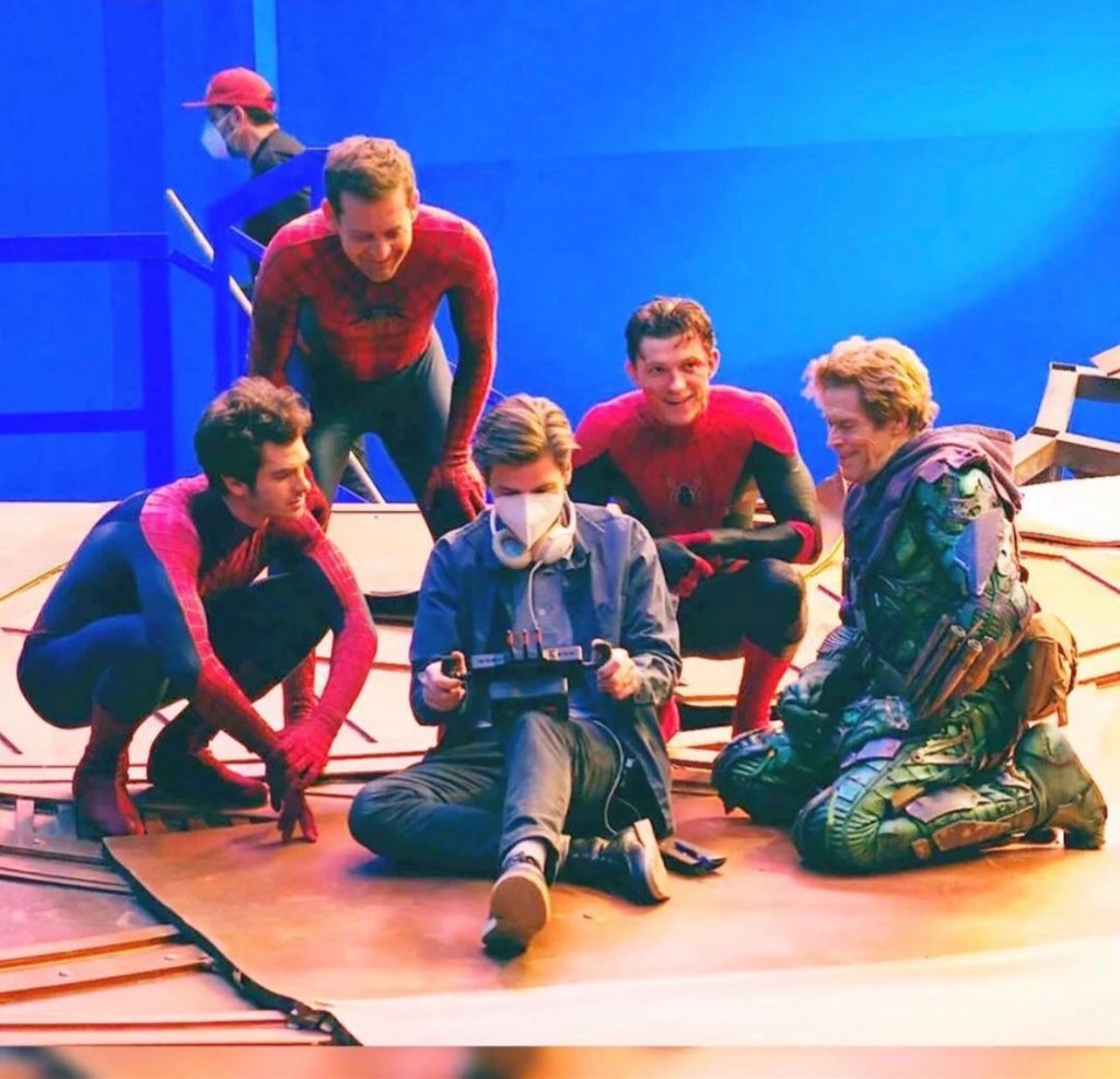 2022 Spider-Man No Way Home: on set, bts Andrew Garfield, Toby Maguire, Tom Holland, Green Goblin Willem Dafoe