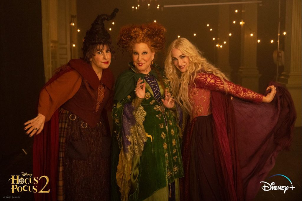 Bette Midler in Hocus Pocus 2