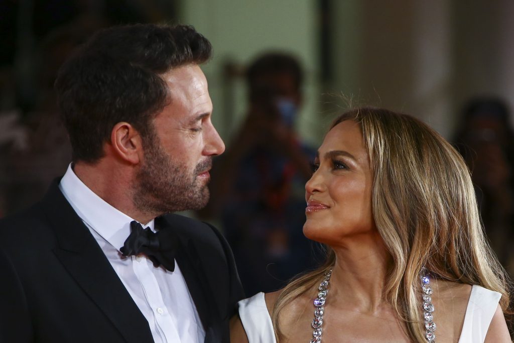  Jennifer Lopez and Ben Affleck