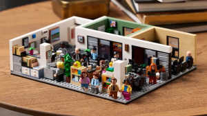 'A Surprisingly Cheaper LEGO Set? A Miracle!!': Fans Are Freaking Out ...