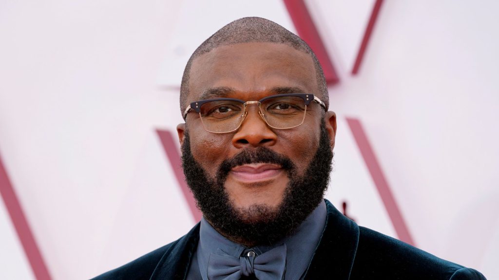  Tyler Perry 