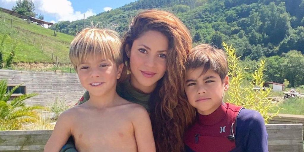 Shakira with Milan and Sasha