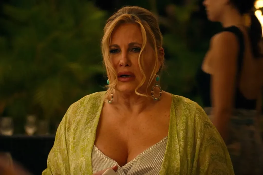 Jennifer Coolidge as Tanya McQuoid