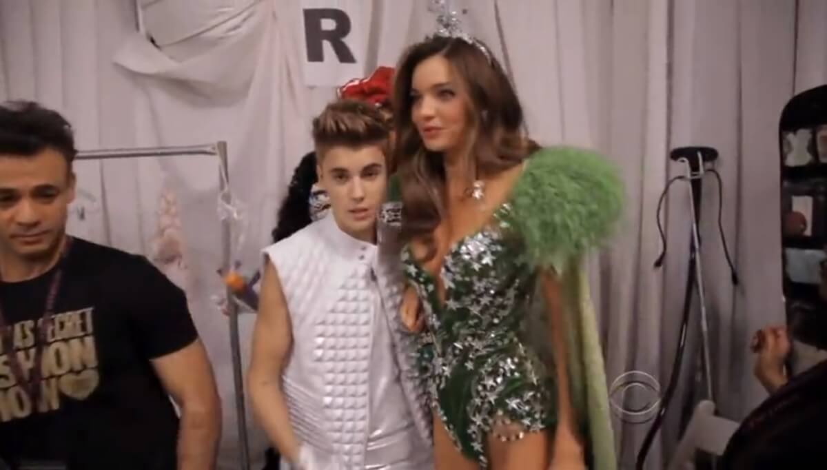 Justin Bieber and Miranda Kerr at the 2012 Victoria's Secret Fashion show