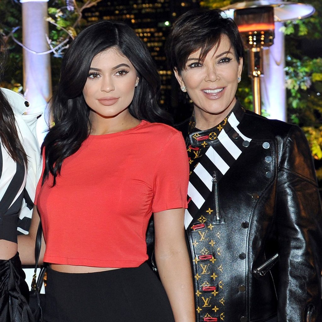 ‘She works harder than the Devil’: Kris Jenner Reportedly Puts Taylor ...