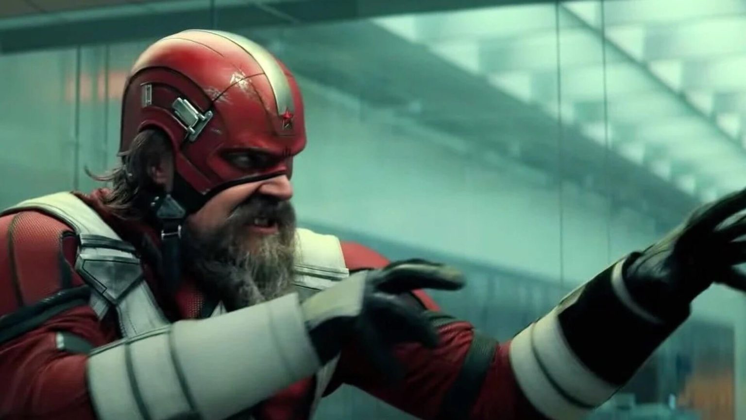 David Harbour Confirms Thunderbolts Will Explore 'His and Florence Pugh ...