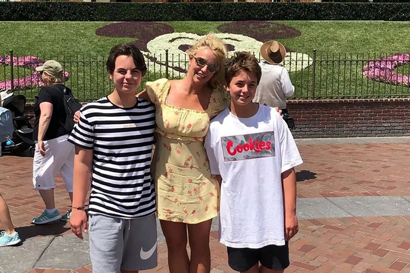 Britney Spears with her kids