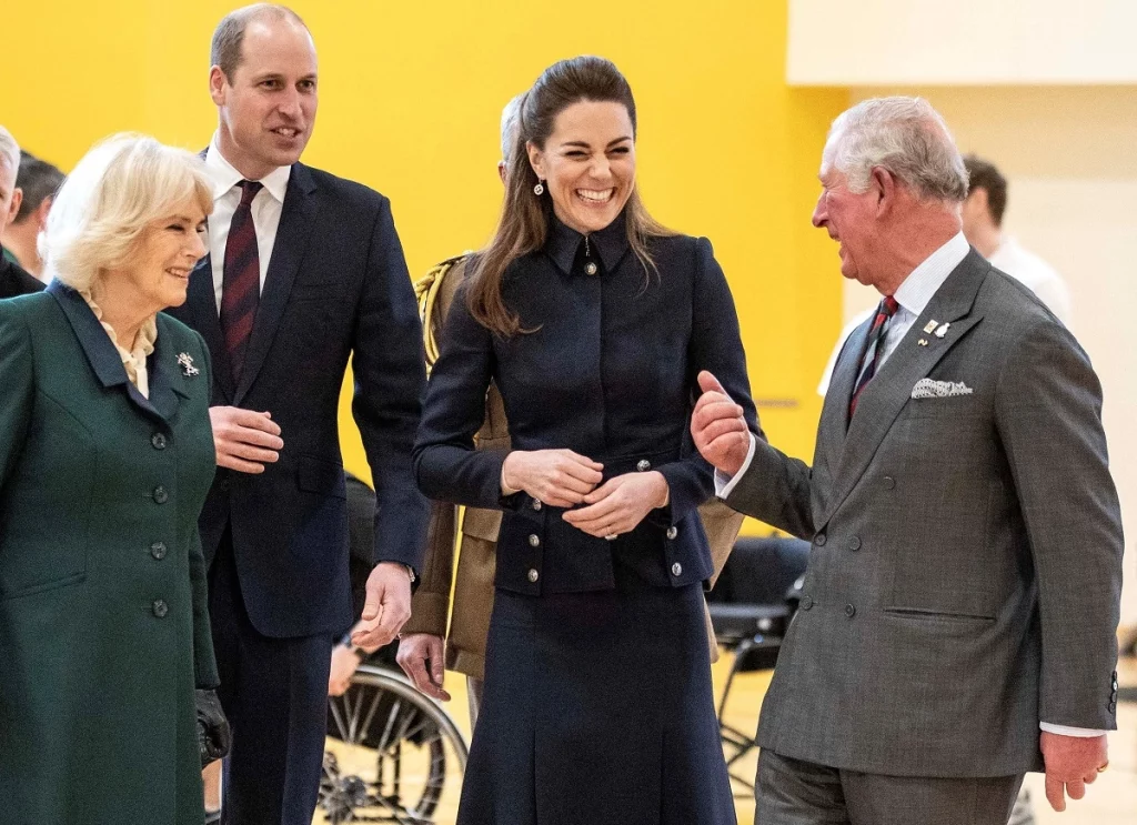 The royals want to portray a "family look" according to body language expert