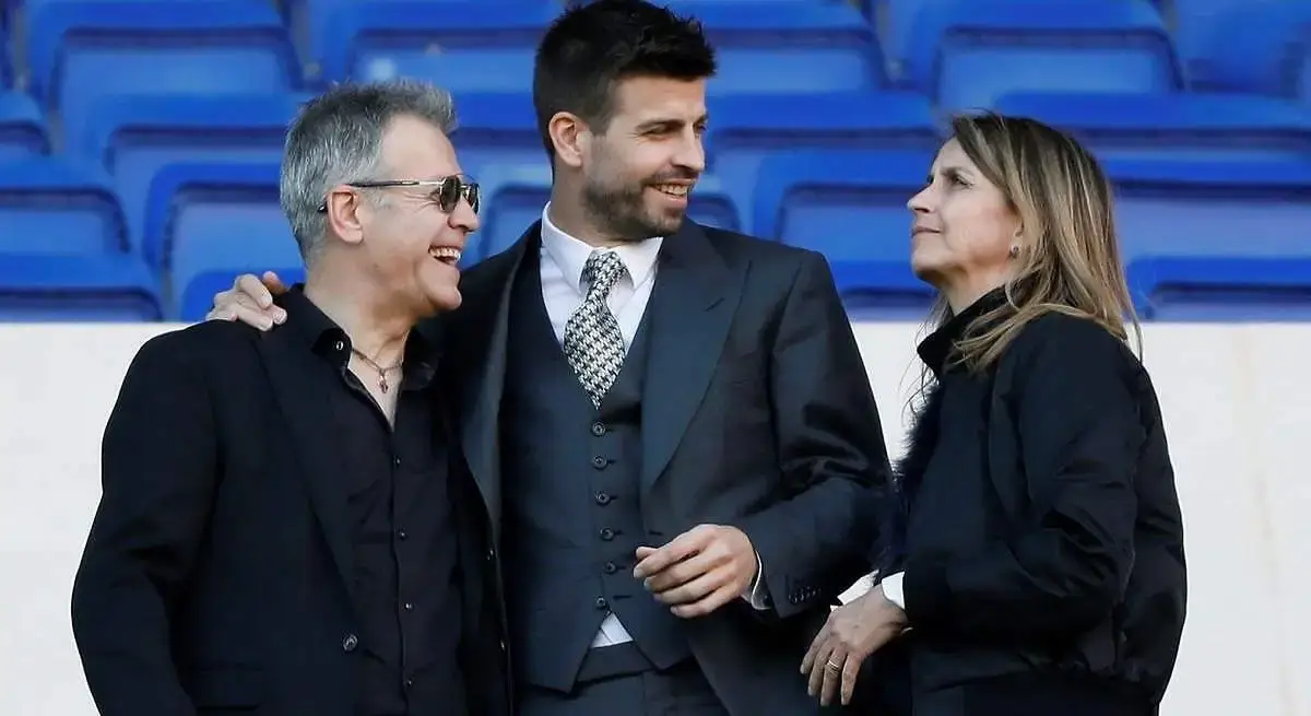 Gerard Pique with his parents