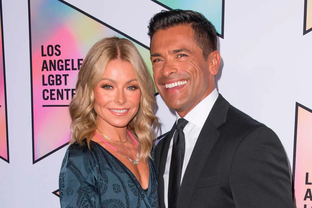 Kelly Ripa and Mark Consuelos