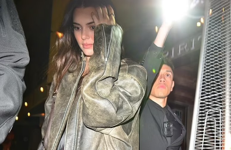 Kendall Jenner was spotted reportedly on a double date