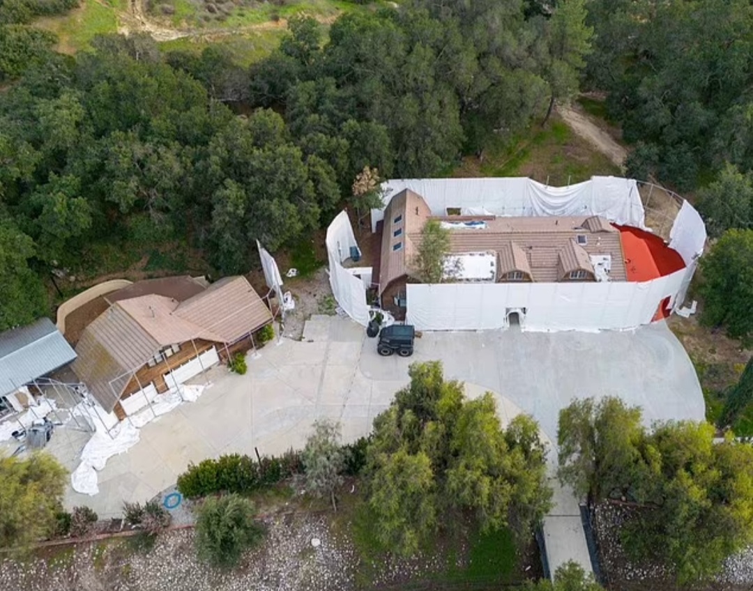 Kanye West's $2.2 million LA ranch in a terrible condition 