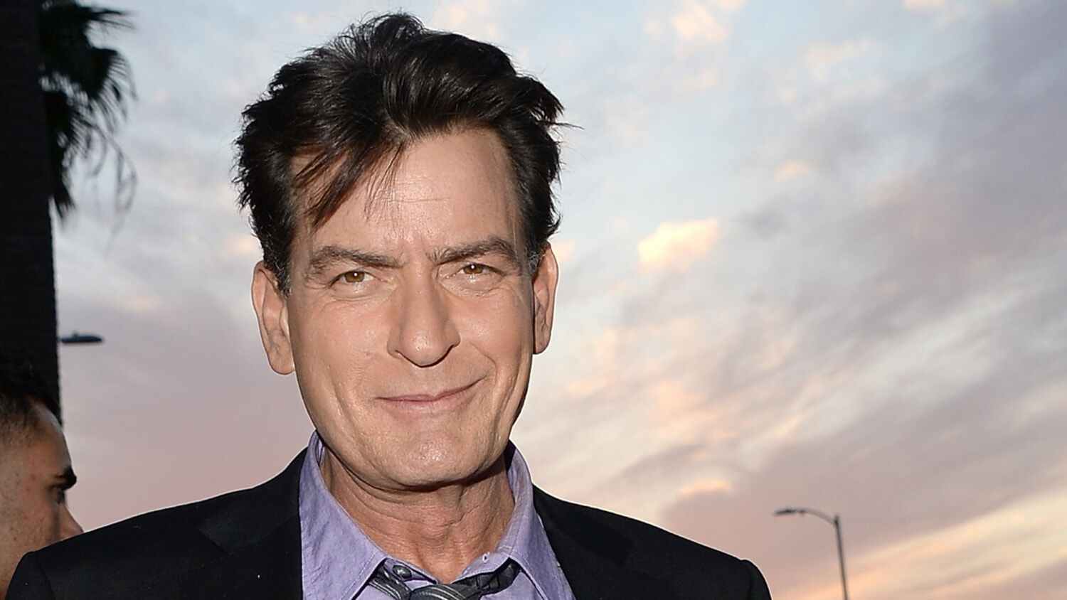 Charlie Sheen Reportedly Banned From Nyc Plaza Hotel After Trying To Strangle Adult Movie Star