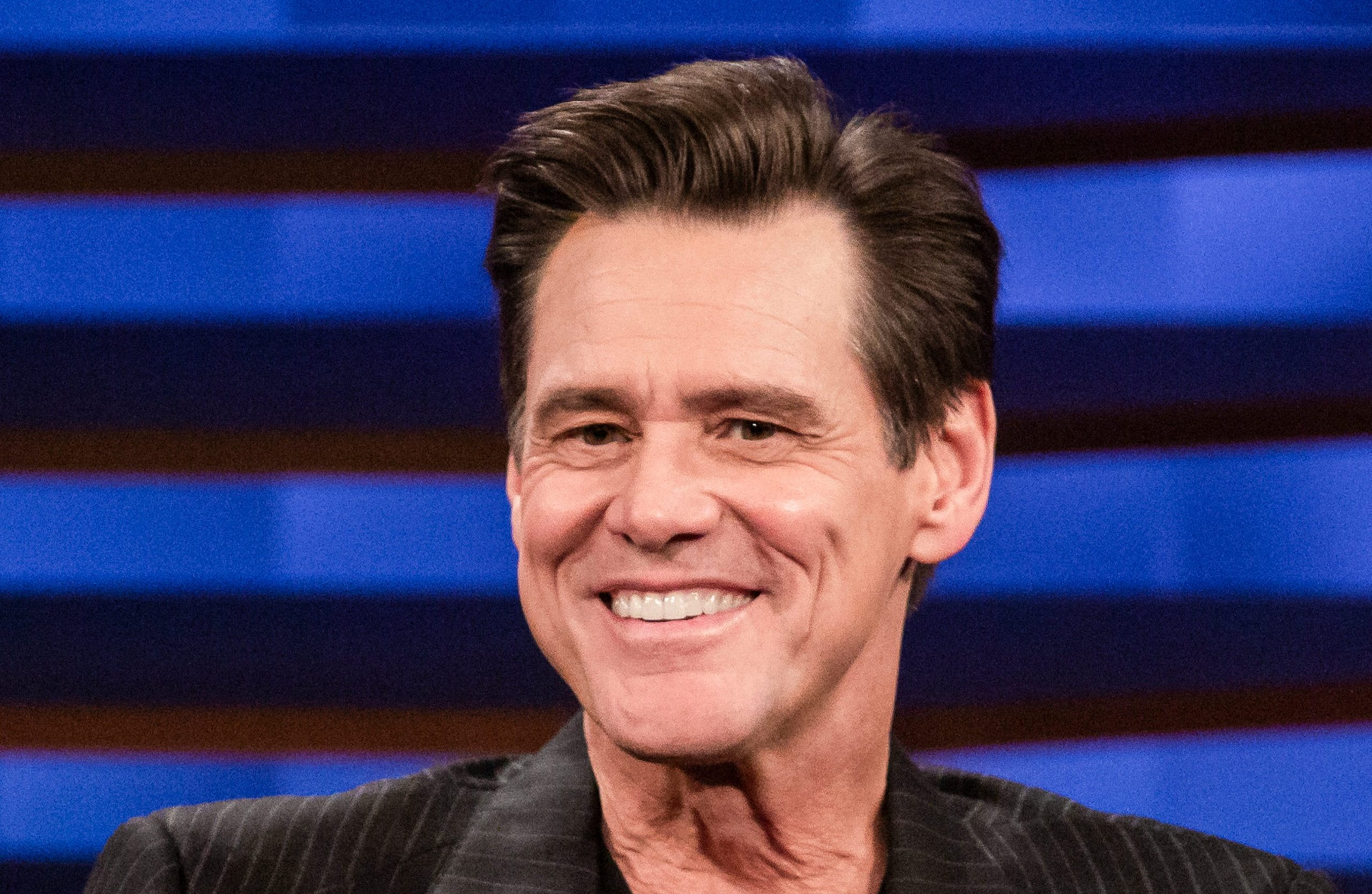 "Come here, baby": Jim Carrey's Genius Revenge Plan After The Mask Co-Star Cameron Diaz Was Forcibly Kissed on Stage, Reportedly Kissed the Perpetrator on Live TV Just Like He Did With Diaz 3 Jim Carrey