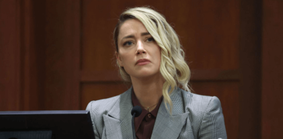 Amber Heard in the court 