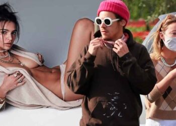 Emily Ratajkowski Regrets Kissing Harry Styles in Public That Offended Close Friend Olivia Wilde