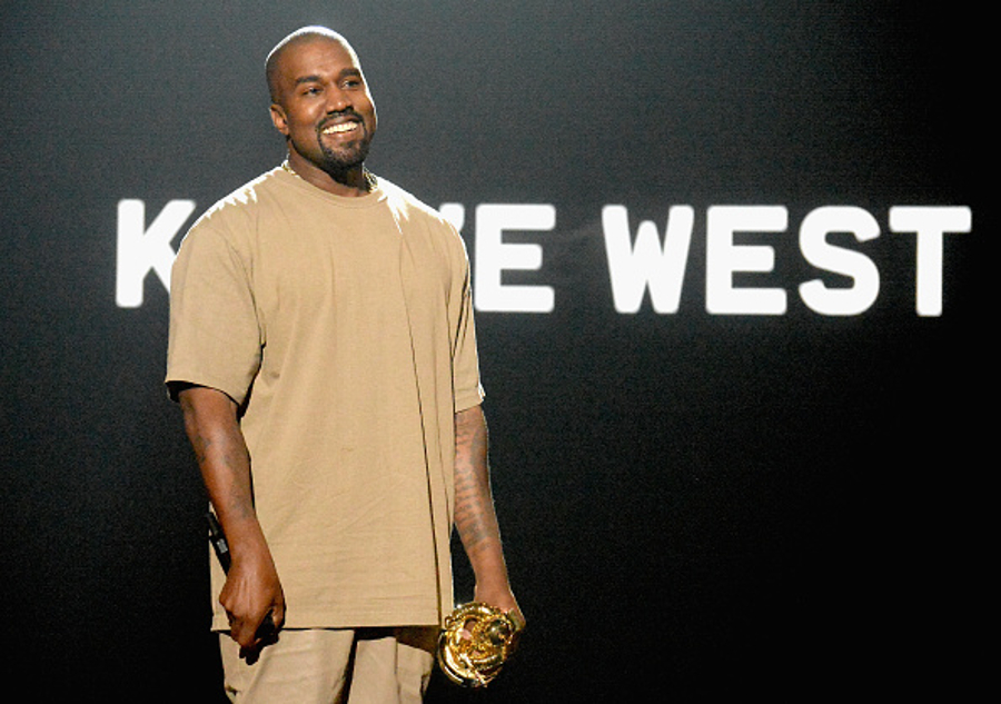 Kanye West accepts the Michael Jackson Video Vanguard Award