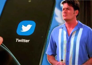 Two and a Half Men Star Charlie Sheen's Phone "Went into a Meltdown" When He Screwed Up Royally by Sharing His Number on Twitter