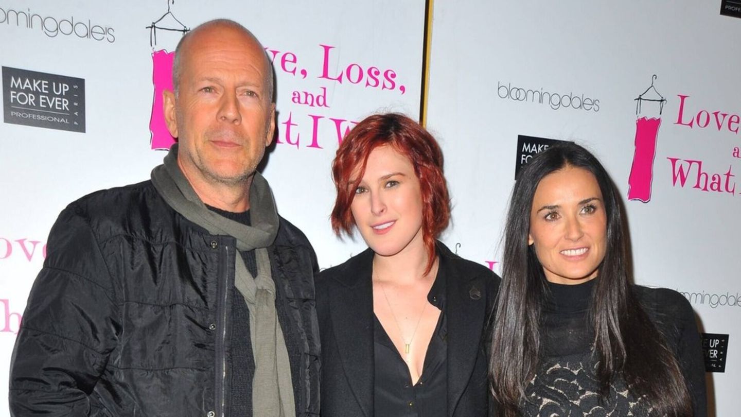 Bruce Willis, Rumer Willis and Demi Moore