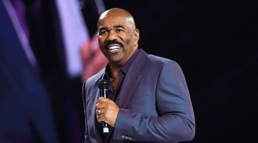 Steve Harvey at an event 