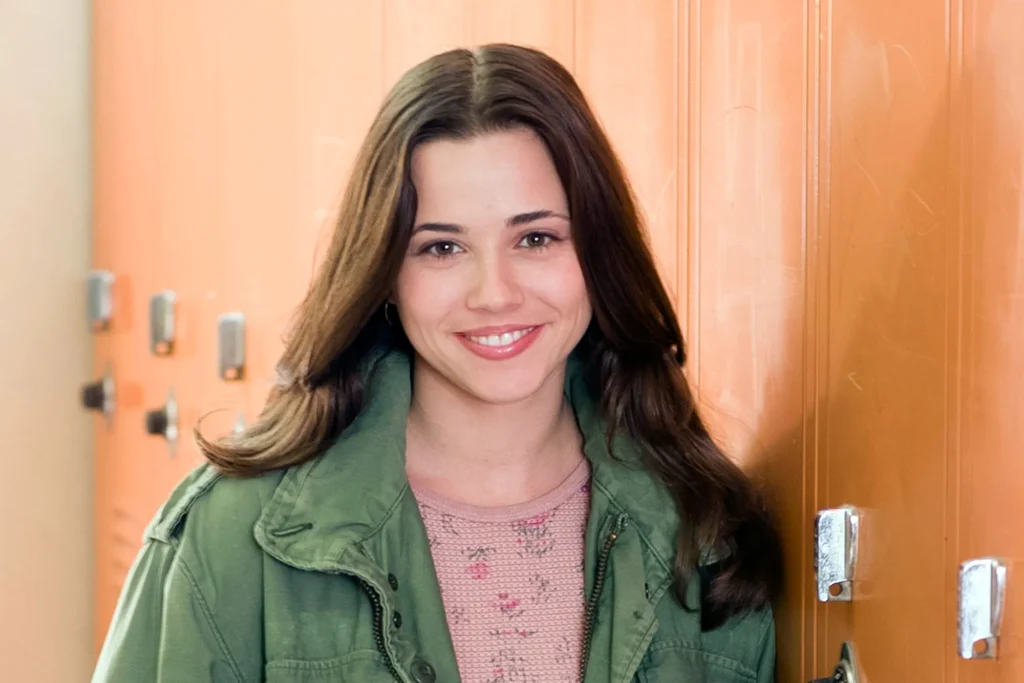 Linda Cardellini as Lindsay Weir in Freaks and Geeks 