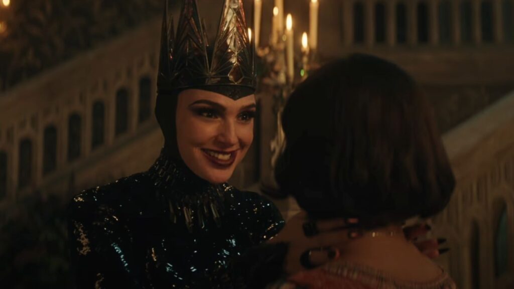 Gal Gadot and Rachel Zegler in Snow White