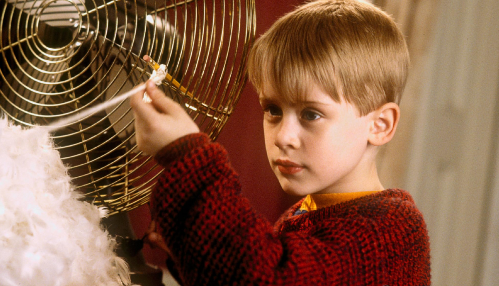 A still from Home Alone | Source: 20th Century Fox